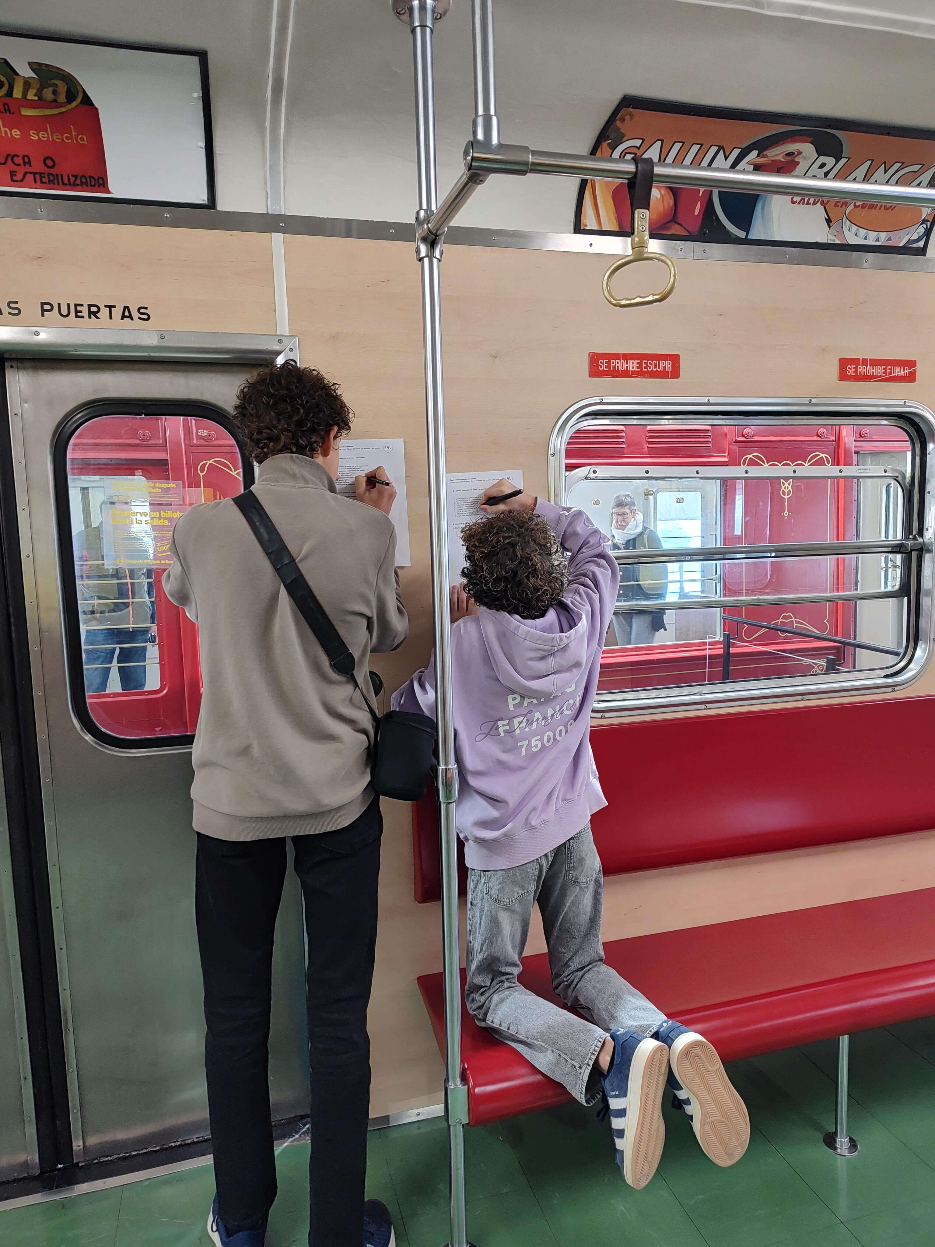 Family Spanish activity 2