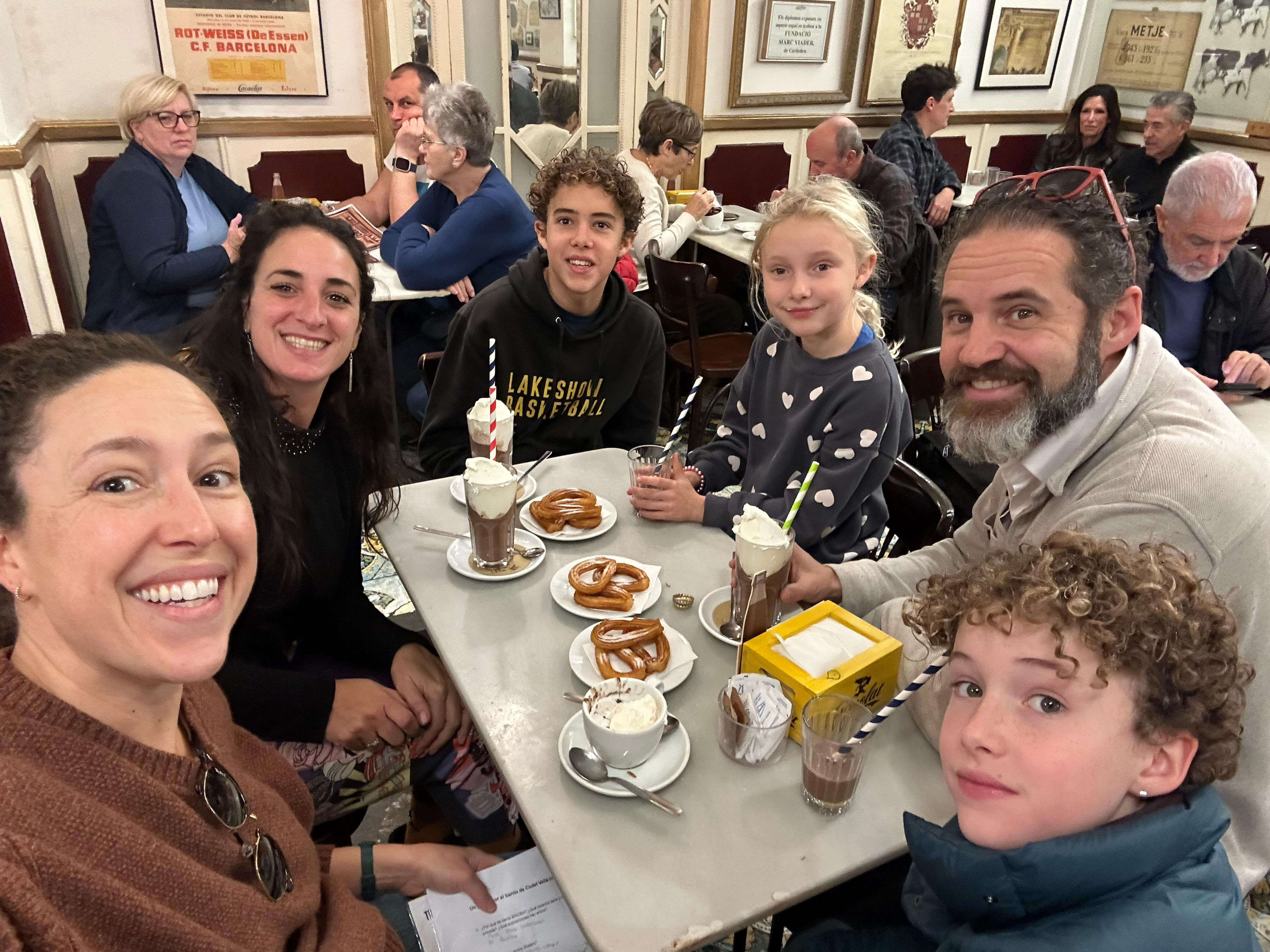 Family Spanish activity 6